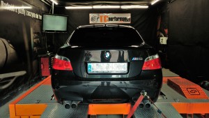 BMW M5 E60/E61 5.0 V10 507 KM 373 kW