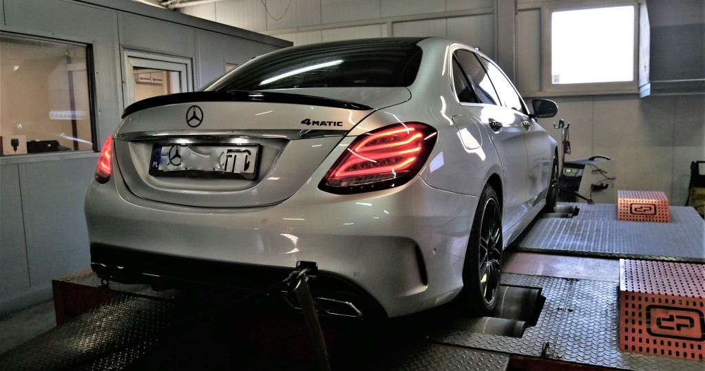 CHIPTUNING MERCEDES C300 2.0T 245KM STAGE 1