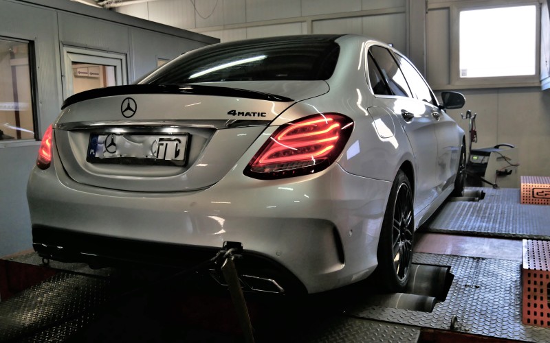 CHIPTUNING MERCEDES C300 2.0T 245KM  – STAGE 1